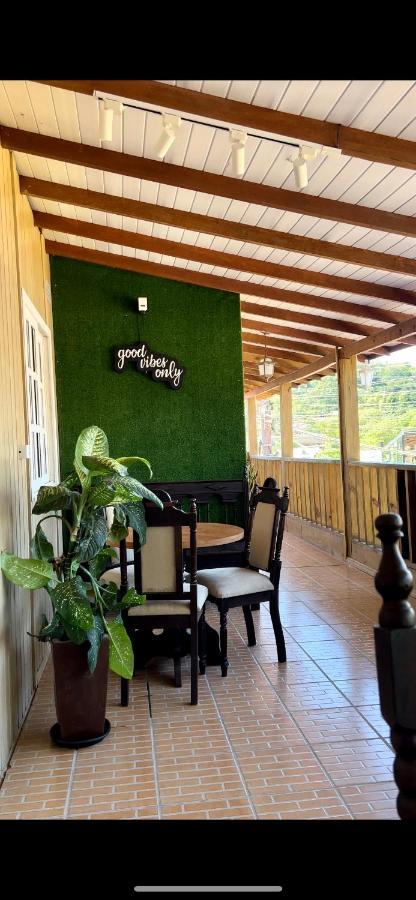 Rosa Center Guest house